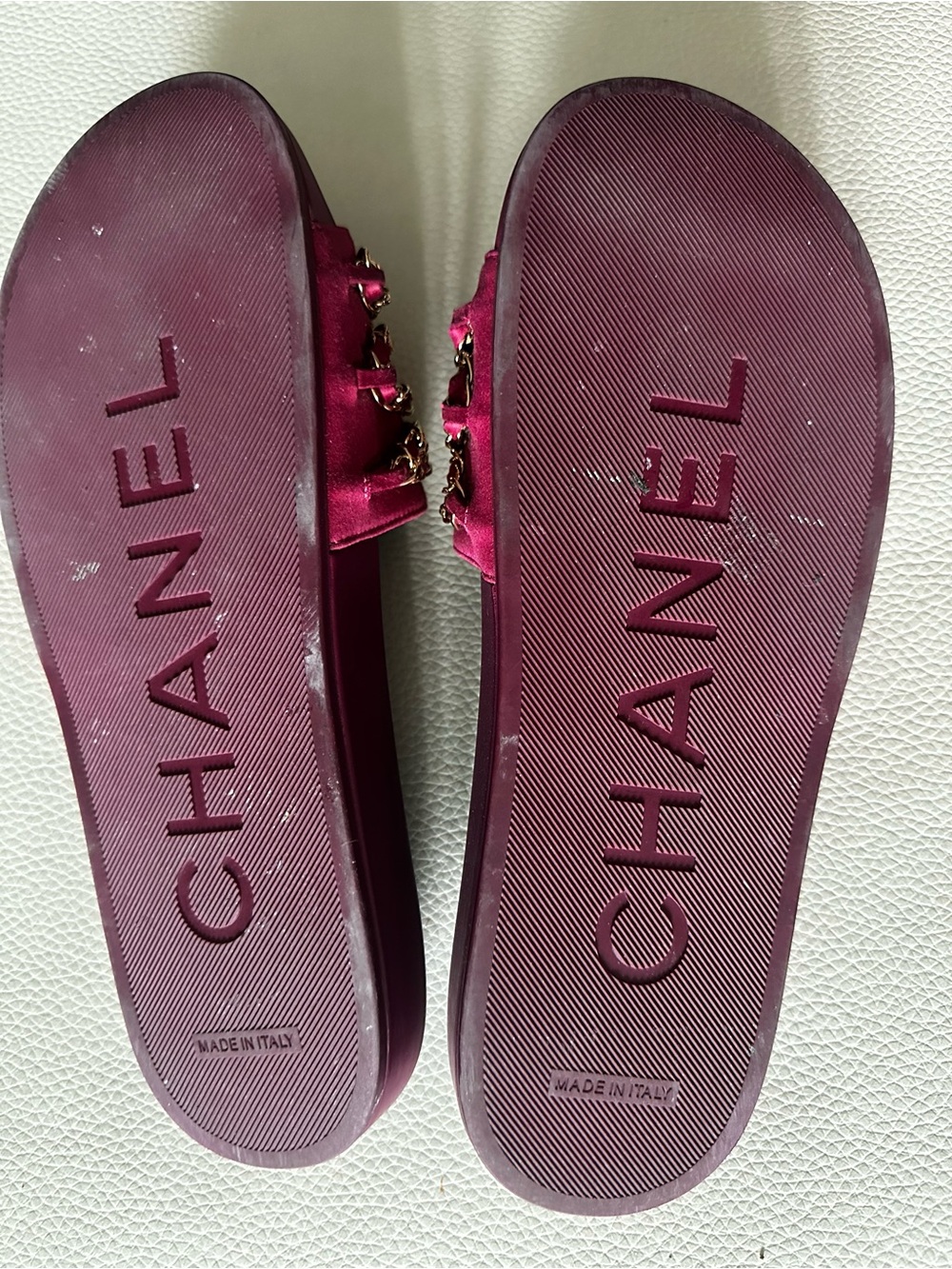 Chanel Gold Chain Tropiconic CC Slides in Dark Fuschia- Size EU 39 - Picture 11 of 13